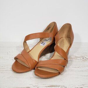 Nine West  Brown Heeled Wedge Heel Sandal  Pamela Women's Size 8.5 great pre-own